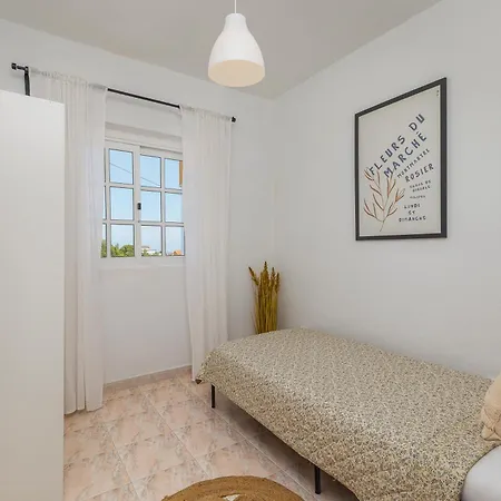 Cozy House Bbq & Terrace - Mada House's Vakantiehuis *