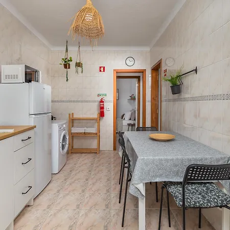 Cozy House Bbq & Terrace - Mada House's Vakantiehuis