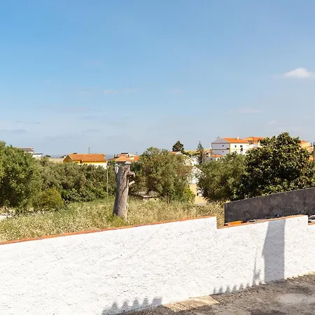 Cozy House Bbq & Terrace - Mada House's Casa de Férias