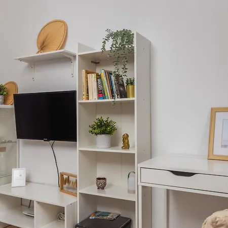 Vakantiehuis Cozy House Bbq & Terrace - Mada House's *