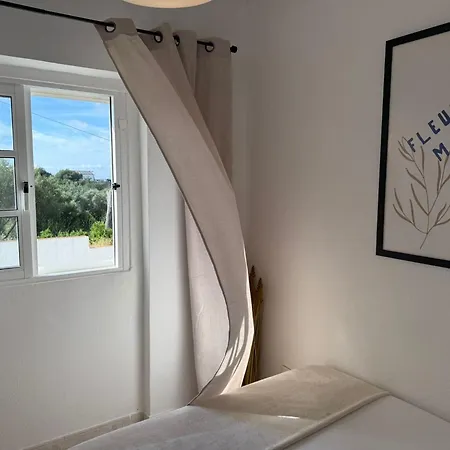 Cozy House Bbq & Terrace - Mada House's * Sesimbra