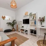 Cozy House Bbq & Terrace - Mada House's Casa de Férias Sesimbra