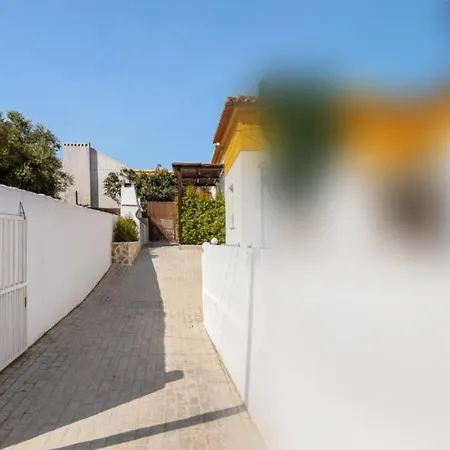 Cozy House Bbq & Terrace - Mada House's Sesimbra